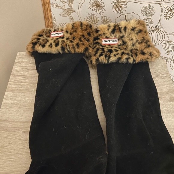 Hunter Fleece Cheetah Print Boot Socks - Picture 1 of 3